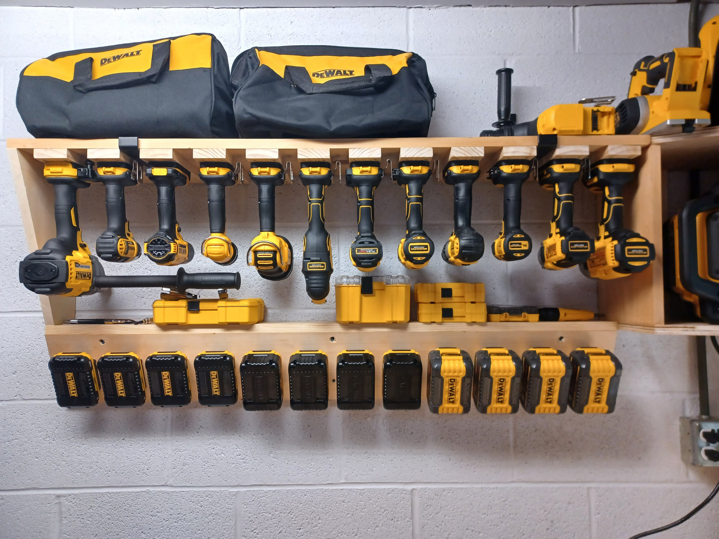 Mixed 18 Pack for DeWalt